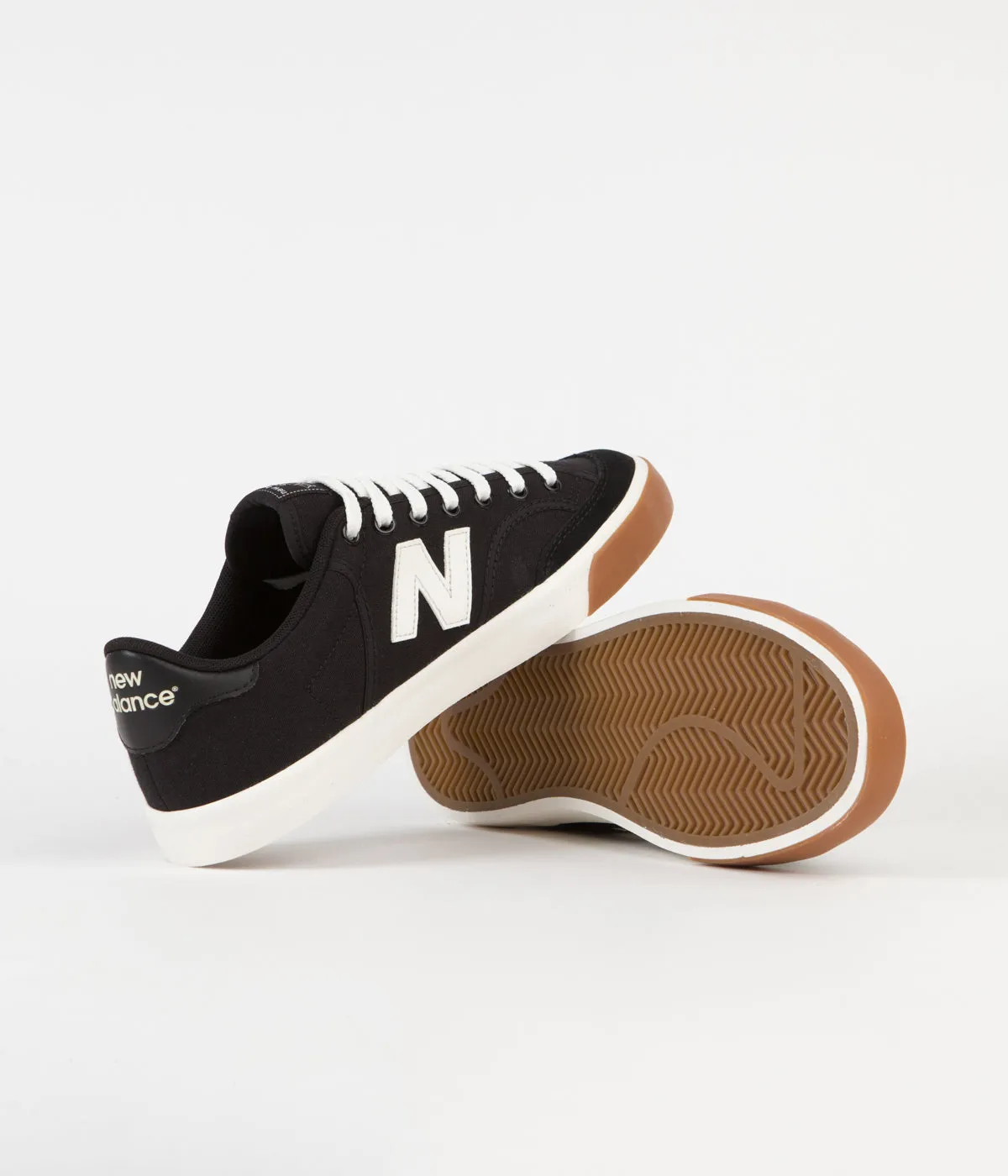 New Balance Numeric Pro Court 212 Shoes - Black / White